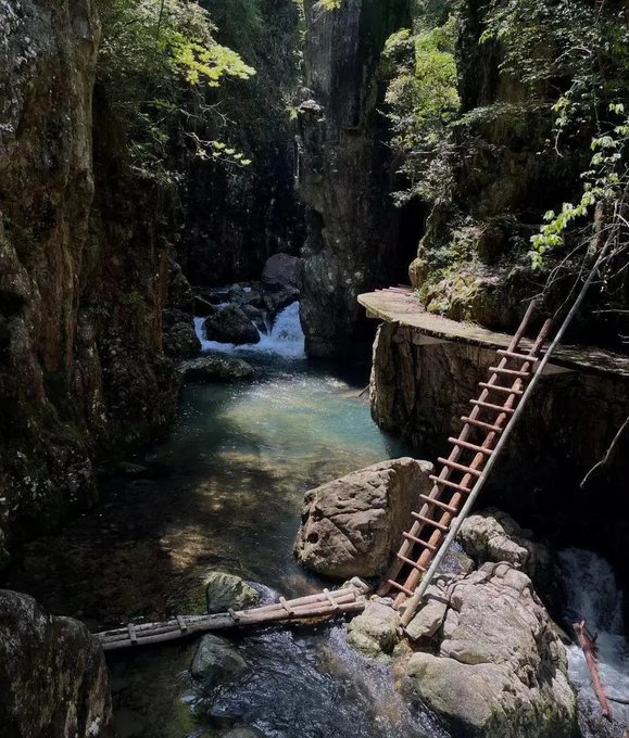 黄岩布袋山石人峡景区发生-起悲剧事件